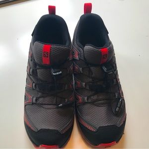 Salomon waterproof XA Pro sneakers - new without box - size 3